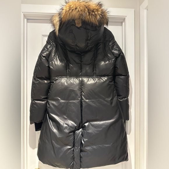 Mackage Jacket - Picture 3 of 11